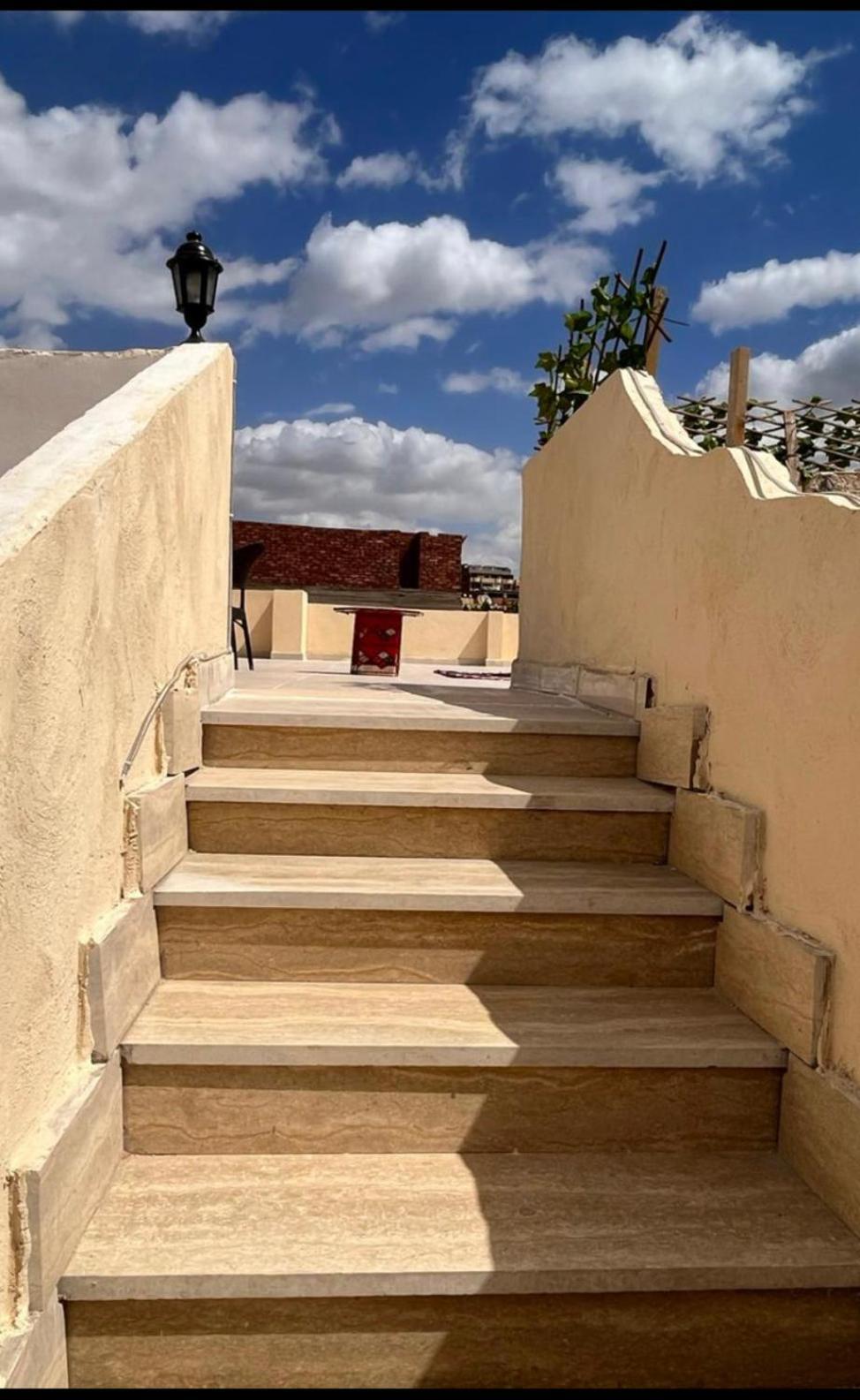 Hur Pyramids Land Inn Kafret el-Gabal Extérieur photo